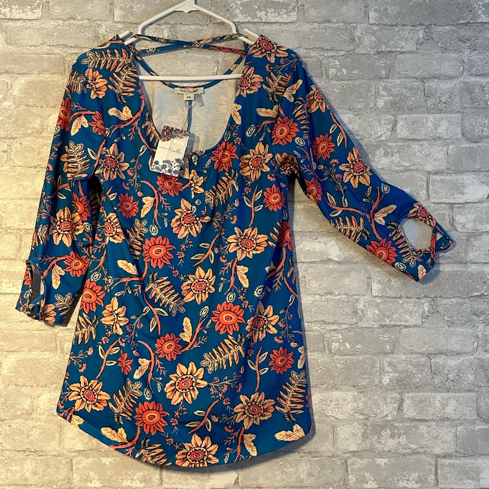 Woman's Top